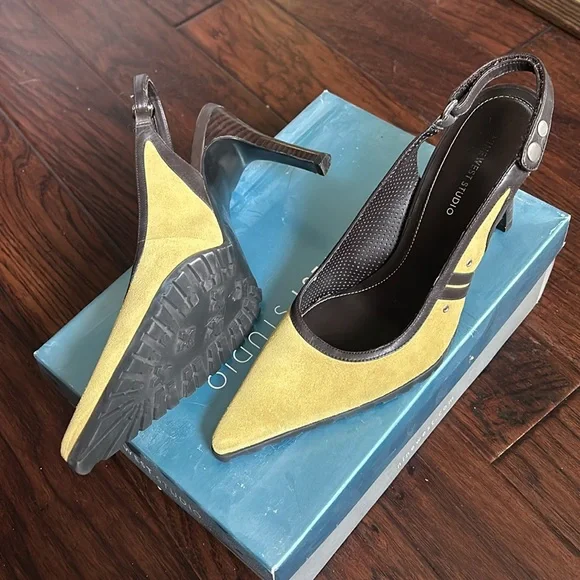 Nine West heels - Picture 2 of 5